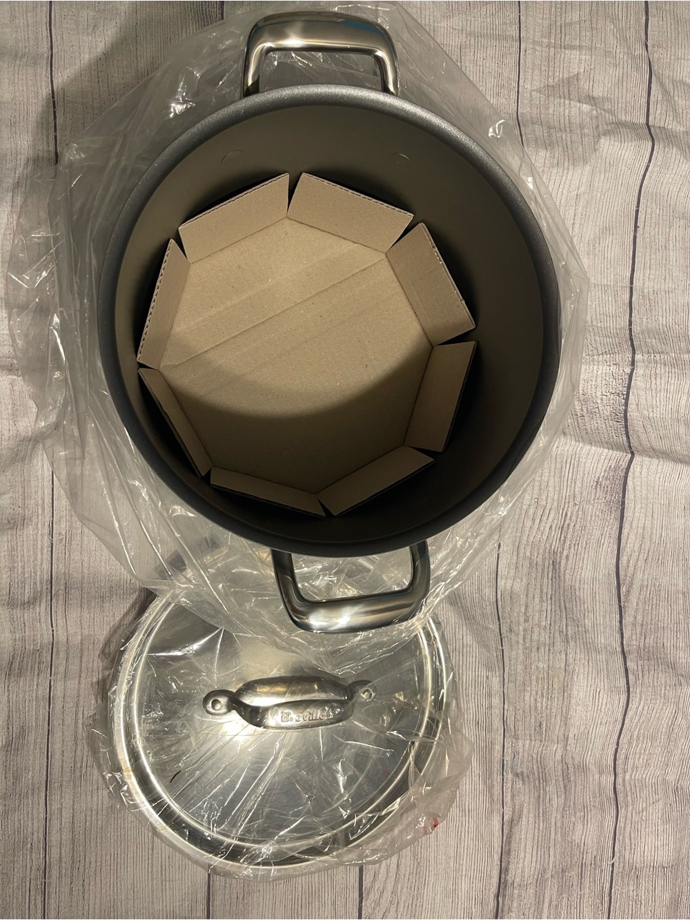 Breville Stainless Steel Cookpot with Lid - Silver and Gray New
